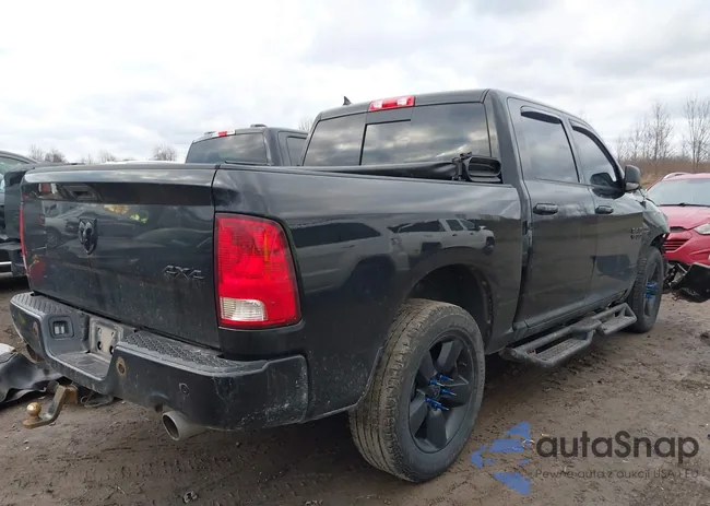 1C6RR7LT6JS232823: 43731893