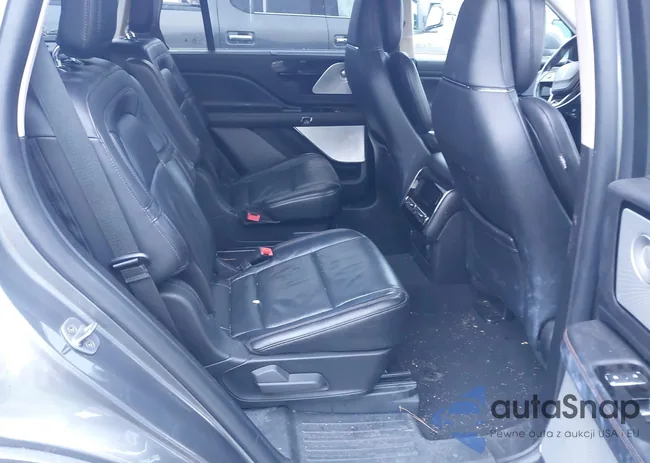 5LM5J7XC5NGL02953: 43731920