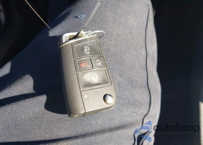 3VV2B7AX3LM149352: 43731963