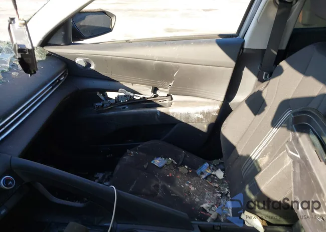 KMHLM4DG8RU757861: 43732028