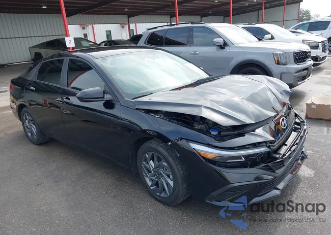 KMHLM4DGXRU669717: 43733379