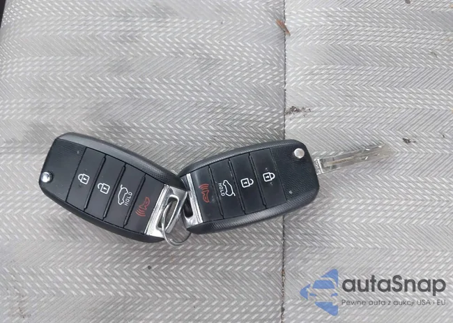 KNDPM3AC4H7072707: 43733554