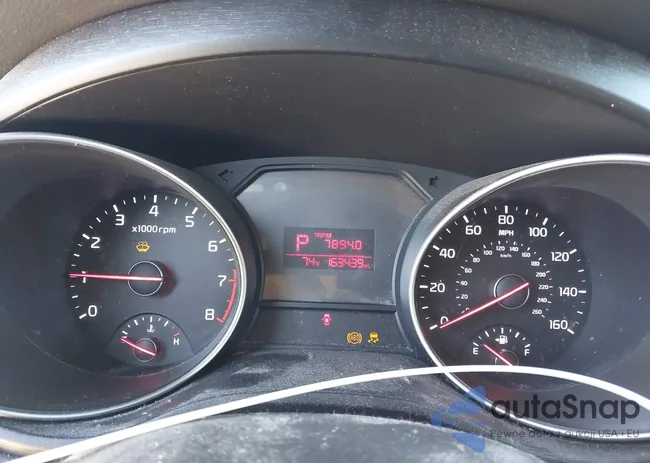 KNDMB5C15F6043946: 43732645