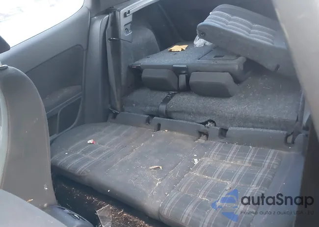 WVWED7AJ4AW252004: 43732664