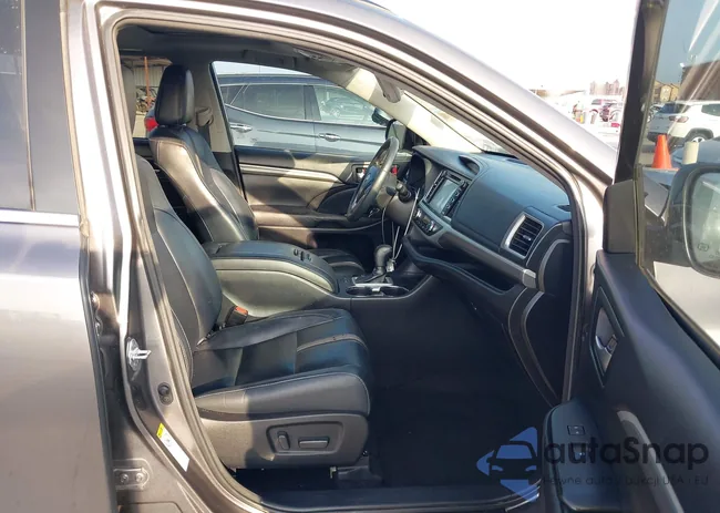 5TDKZRFH5JS541575: 43732675