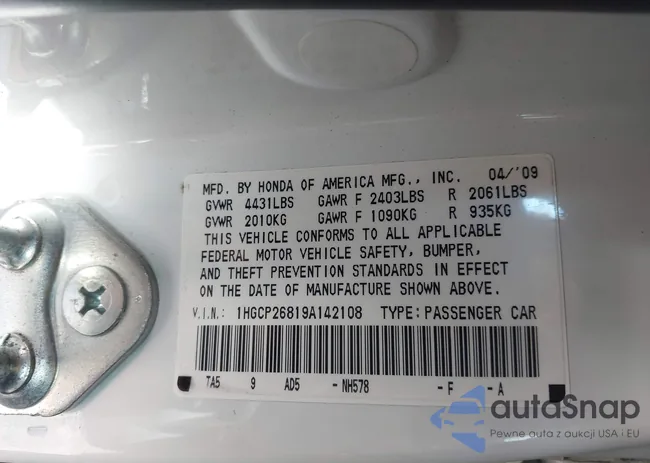 1HGCP26819A142108: 43732697