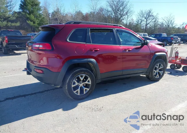 1C4PJMBS4FW757586: 43732778