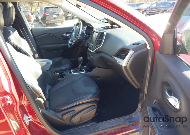 1C4PJMBS4FW757586: 43732778