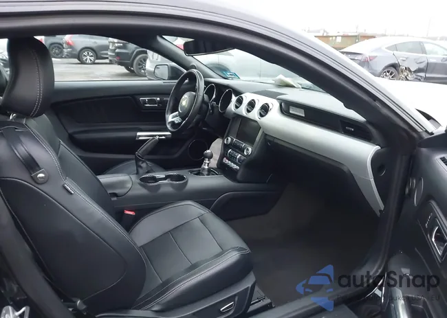 1FA6P8TH0F5416749: 43732800