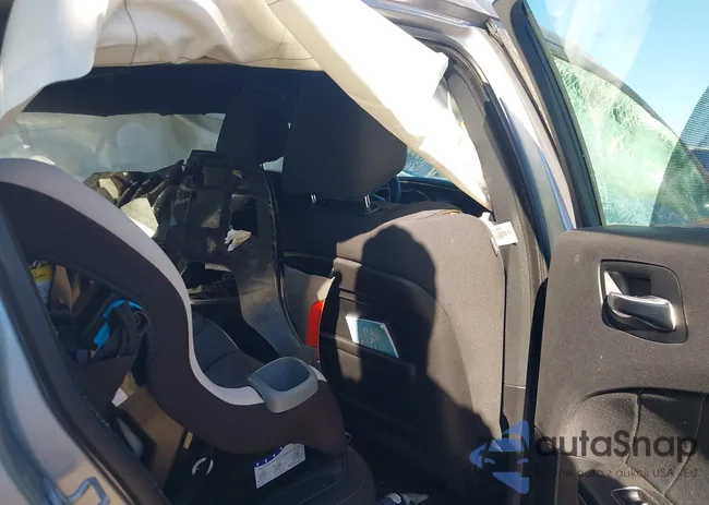 2C3CDXCT9HH525070: 43732848