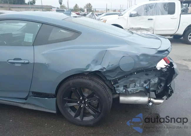 1FA6P8CF5S5412124: 43734292