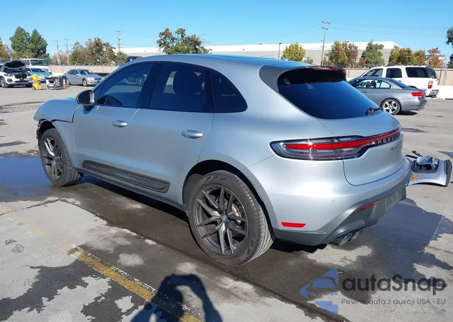 WP1AA2A51PLB20727: 43734341