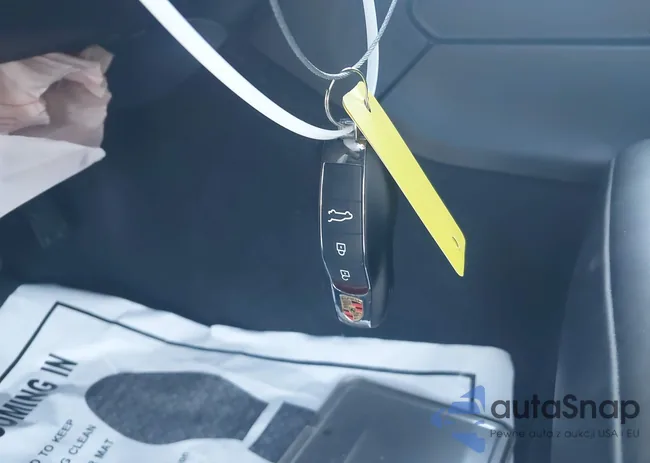 WP1AA2A52RLB02725: 43734366