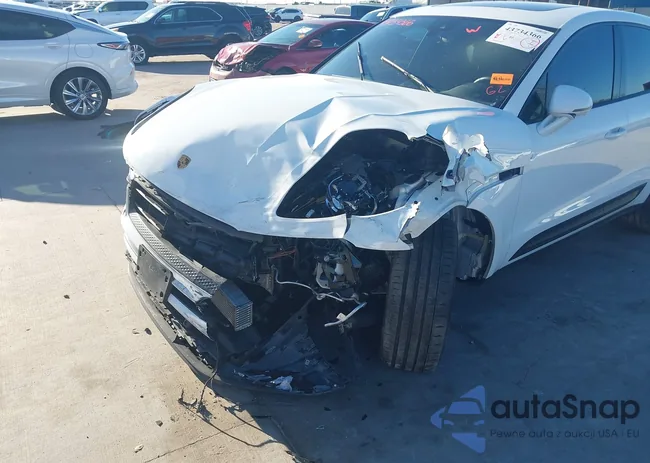 WP1AA2A52RLB02725: 43734366