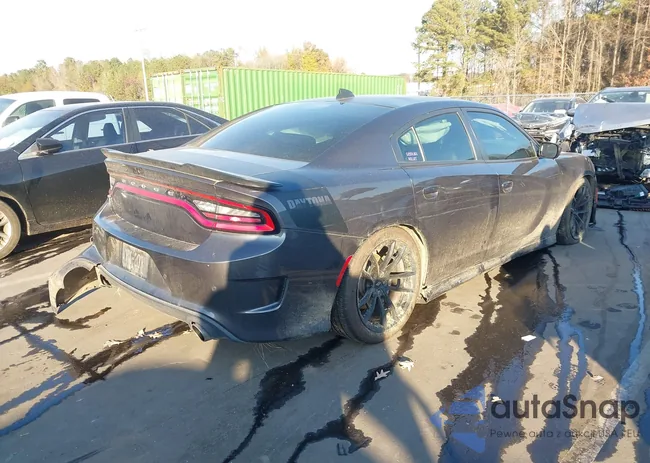 2C3CDXGJ3HH532752: 43734433