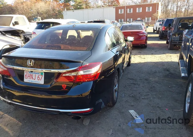 1HGCR2F89HA049958: 43733674