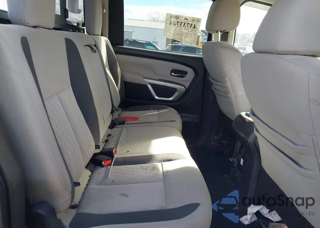 1N6AA1ED1MN500144: 43733744