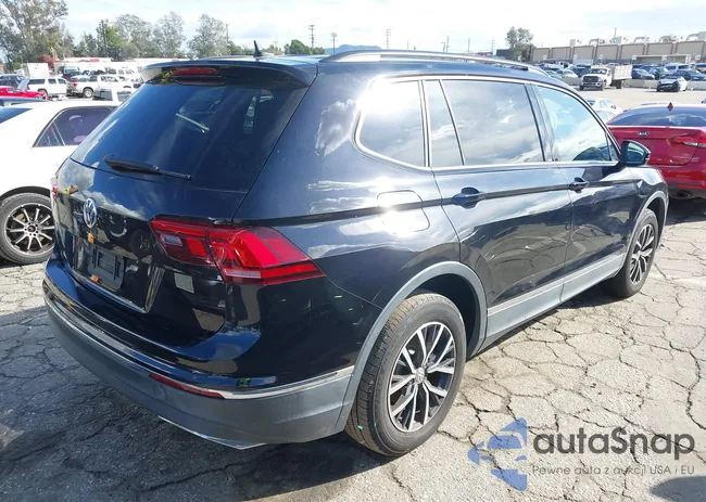 3VV3B7AX5LM124845: 43733830