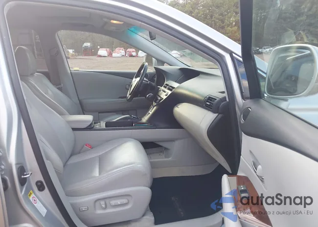 2T2ZK1BA0CC073131: 43735562