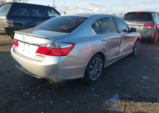 1HGCR2F52EA034686: 43735568