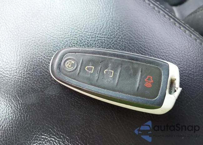 1FMHK8F81CGA01948: 43735632