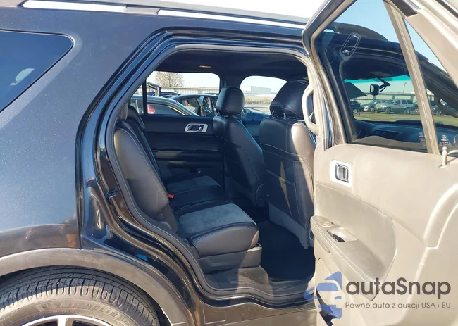 1FM5K8D85FGA63704: 43734916