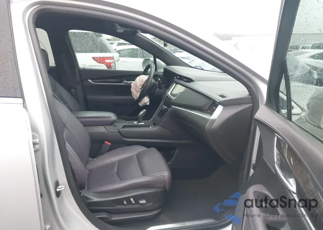 1GYKNBRS9HZ114543: 43734942