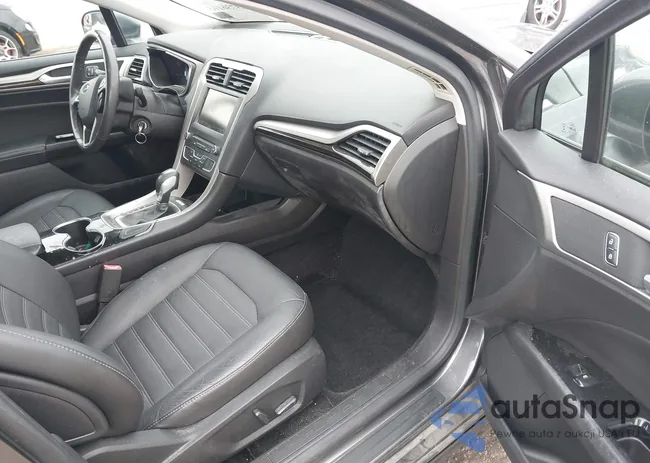 3FA6P0HD1GR275924: 43736165