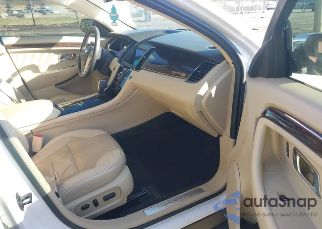 1FAHP2F82KG102505: 43736559