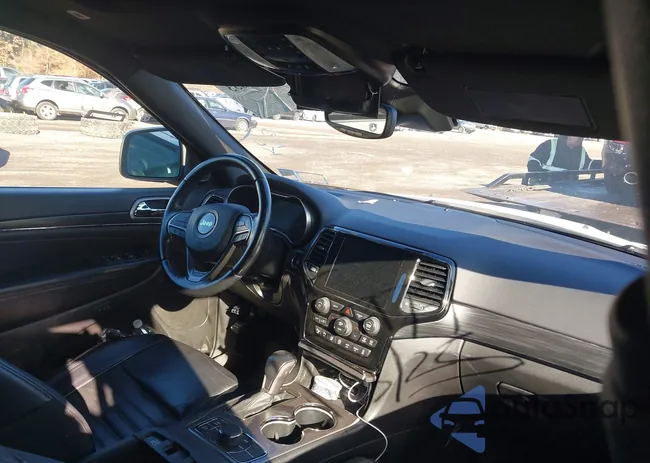 1C4RJFBG0LC317586: 43736633