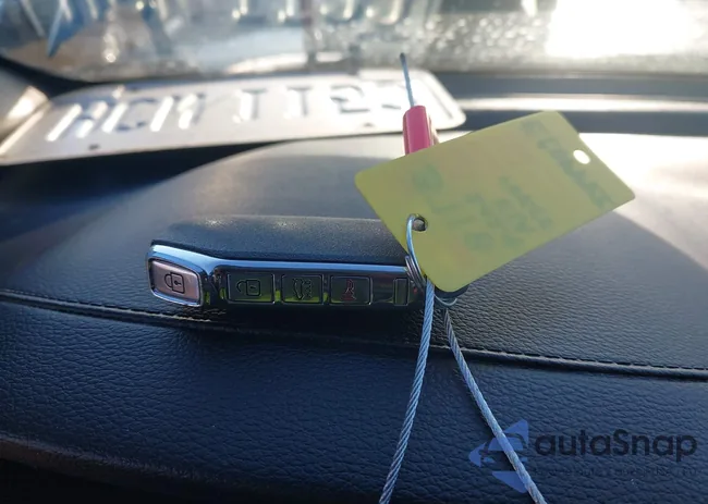 3KPF54AD1RE739130: 43735704