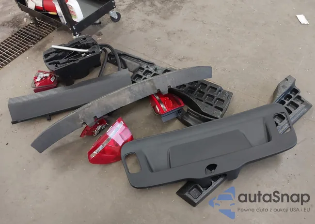 1VWBS7A33FC123283: 43737246