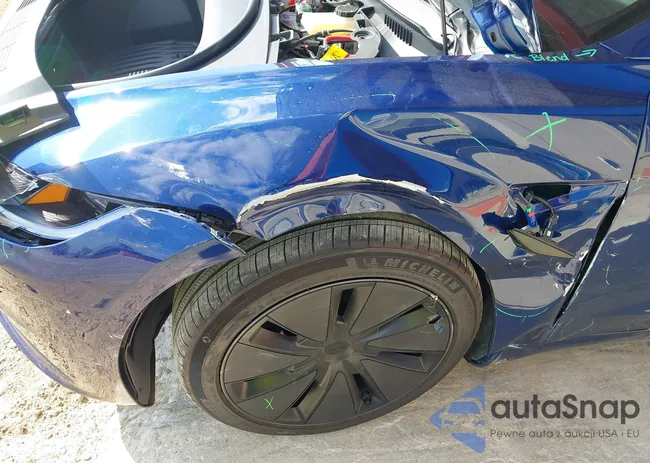 5YJ3E1EB4RF830476: 43737248