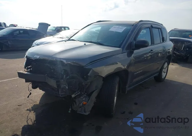 1C4NJDBB1GD572044: 43737322