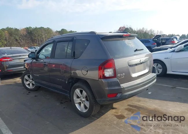 1C4NJDBB1GD572044: 43737322