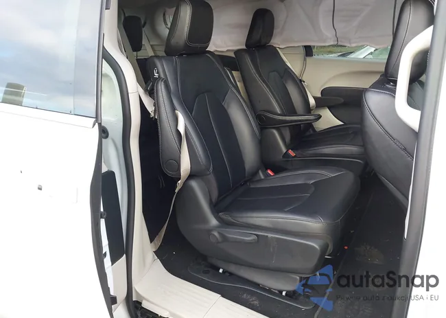 2C4RC1S79RR174487: 43737358