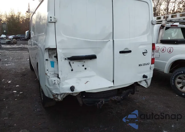 1N6AF0KY1HN811792: 43737383