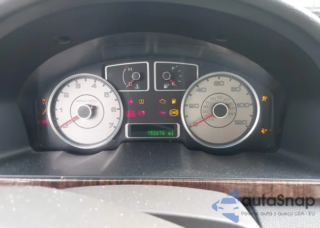 1FAHP25W49G114570: 43737410