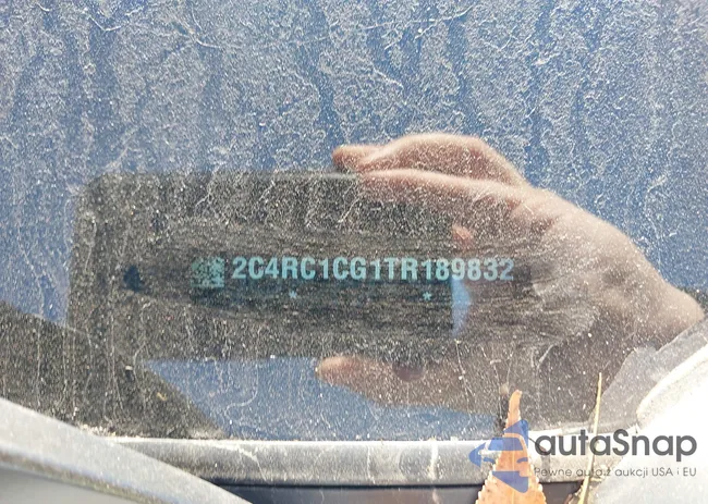 2C4RC1CG1TR189832: 43737467