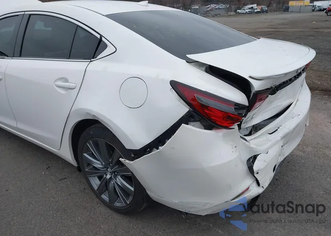 JM1GL1TY1M1616447: 43737508