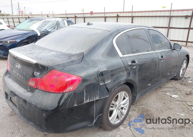 JN1CV6AP2DM725629: 43736796