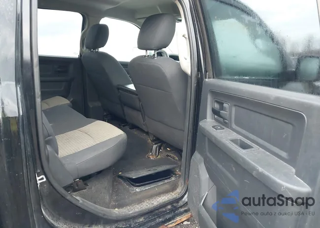 1C6RD7KT6CS144812: 43737035