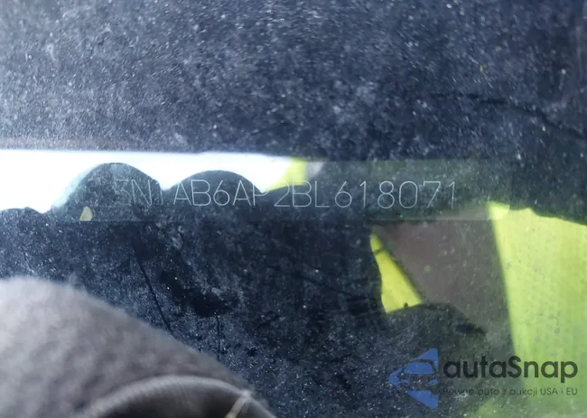 3N1AB6AP2BL618071: 43738145