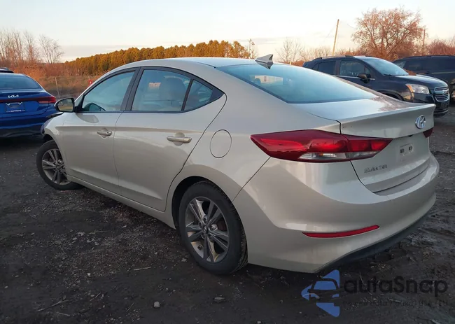 KMHD84LF3HU189910: 43738161