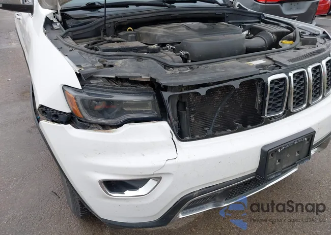 1C4RJEBG9JC130967: 43738182