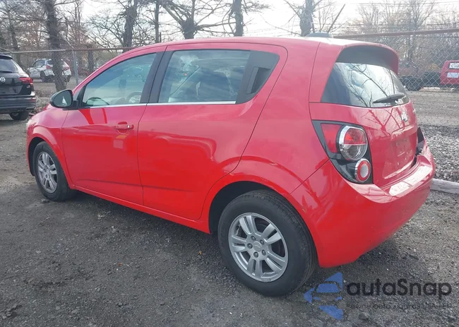 1G1JC6SGXF4194667: 43738366