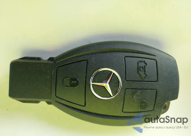 W1WV0FEY0P4331143: 43738460