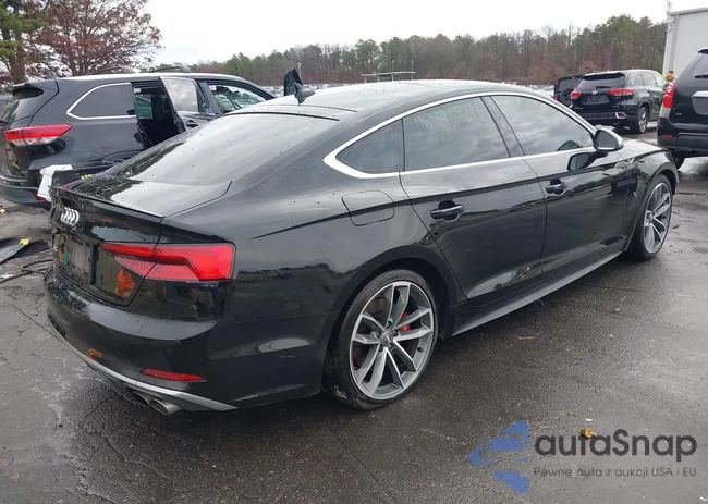 WAUB4CF57JA005982: 43738497