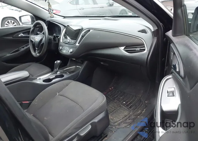 1G1ZD5ST8LF095353: 43738537