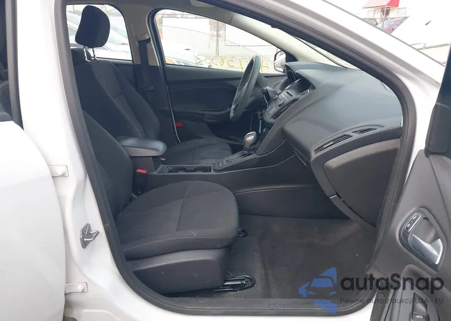 1FADP3F2XGL300795: 43738553